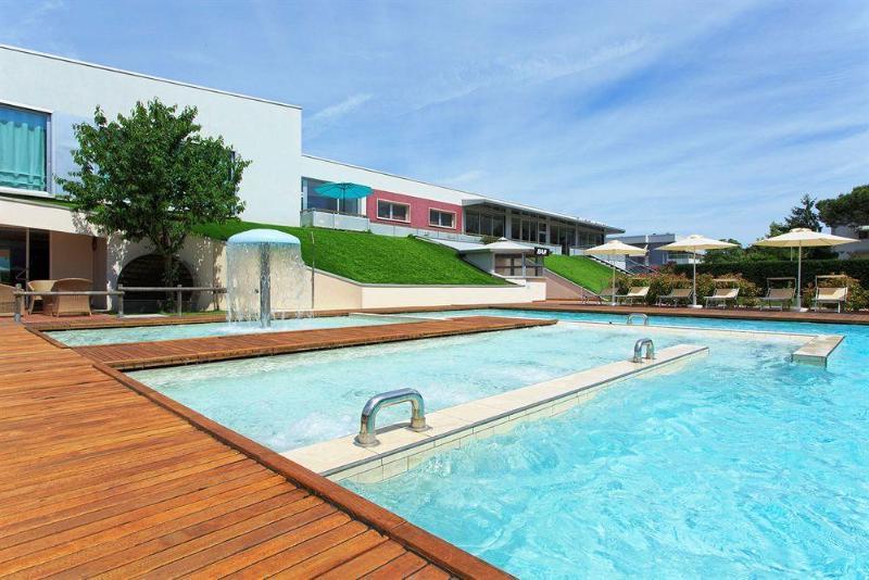Hotel Torino Lido di Jesolo Exterior foto
